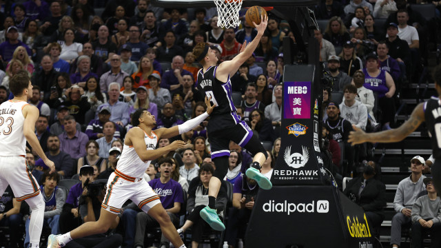 Sacramento beat Memphis in overtime for a valuable win